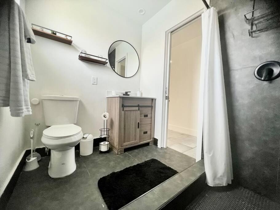Luxurious & Modern Open Floor Plan Heated Pool Villa Hollywood Bagian luar foto