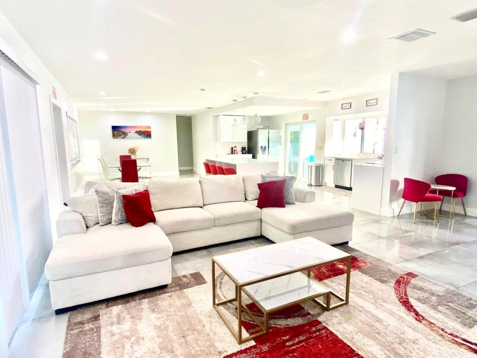 Luxurious & Modern Open Floor Plan Heated Pool Villa Hollywood Bagian luar foto